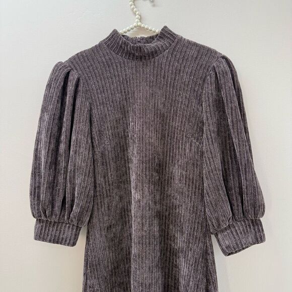 Slate & Willow Knit Midi Dress - Picture 6 of 11